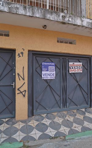 Casa à venda com 250m², 4 quartos e 2 vagasinstalada dia 28/08/26 Placa : BSFH-1010