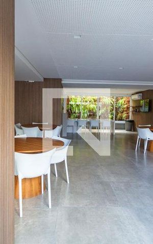 Apartamento para alugar com 69m², 2 quartos e 2 vagasÁrea comum - Salão de festas