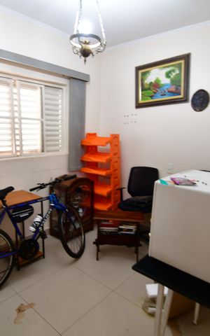Casa à venda com 199m², 5 quartos e 3 vagasQuarto 1