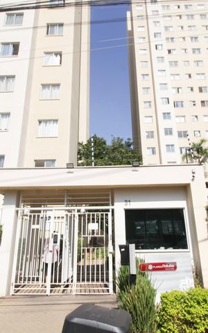 Apartamento para alugar com 41m², 2 quartos e sem vagaFachada e portaria