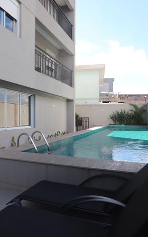 Apartamento à venda com 36m², 2 quartos e sem vagaÁrea comum - Piscina