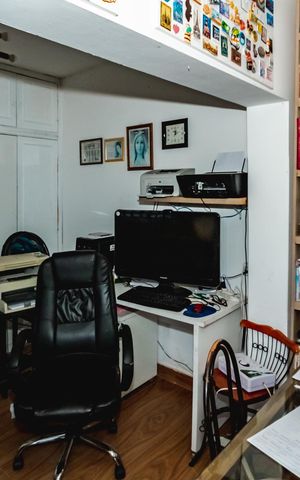 Casa à venda com 396m², 4 quartos e 2 vagasEscritório