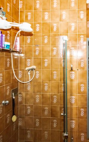Casa à venda com 396m², 4 quartos e 2 vagasBanheiro Social