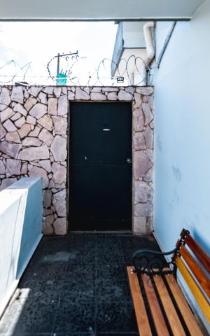 Casa à venda com 396m², 4 quartos e 2 vagasVaranda