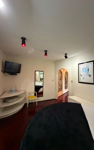 Casa à venda com 586m², 4 quartos e 6 vagas Casa à venda com 586m², 4 quartos e 6 vagasSuíte 1