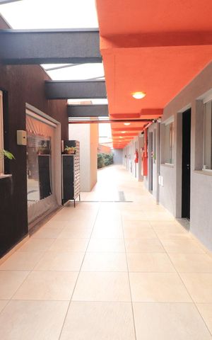 Apartamento à venda com 63m², 2 quartos e sem vagaÁrea comum