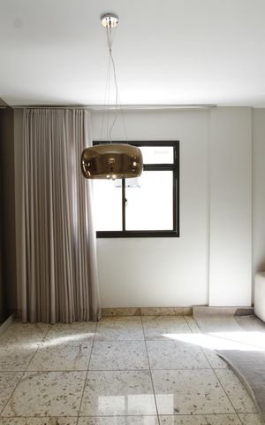Apartamento à venda com 212m², 4 quartos e 2 vagasSala