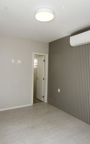 Apartamento à venda com 212m², 4 quartos e 2 vagasQuarto 3 - Suíte