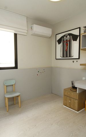 Apartamento à venda com 212m², 4 quartos e 2 vagasQuarto 2
