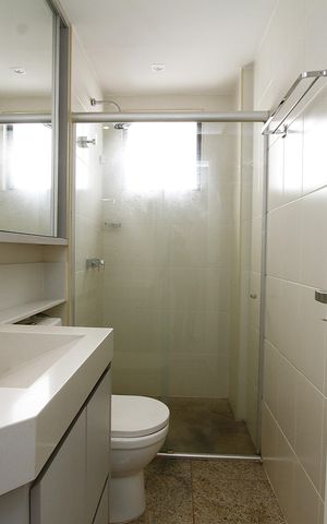Apartamento à venda com 212m², 4 quartos e 2 vagasBanheiro da Suíte