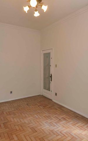 Apartamento à venda com 45m², 2 quartos e sem vaga Apartamento à venda com 45m², 2 quartos e sem vagaSala