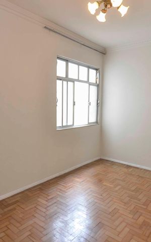 Apartamento à venda com 45m², 2 quartos e sem vaga Apartamento à venda com 45m², 2 quartos e sem vagaSala