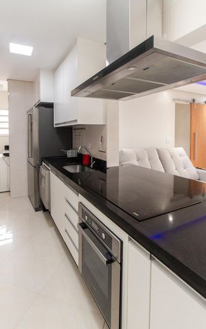Apartamento à venda com 90m², 2 quartos e 1 vaga Apartamento à venda com 90m², 2 quartos e 1 vagaCozinha