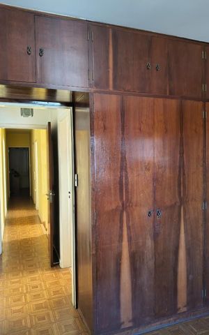 Casa à venda com 168m², 3 quartos e 2 vagas Casa à venda com 168m², 3 quartos e 2 vagasQuarto