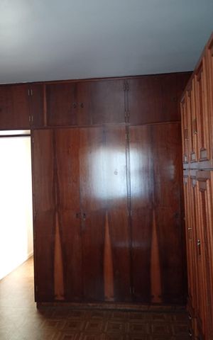 Casa à venda com 168m², 3 quartos e 2 vagas Casa à venda com 168m², 3 quartos e 2 vagasQuarto