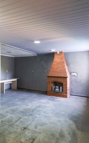 Casa à venda com 200m², 4 quartos e 2 vagas