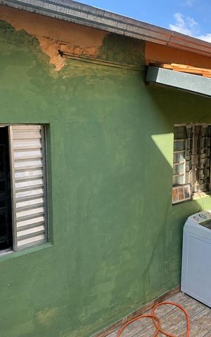Casa à venda com 280m², 4 quartos e 2 vagas Casa à venda com 280m², 4 quartos e 2 vagasÁrea externa