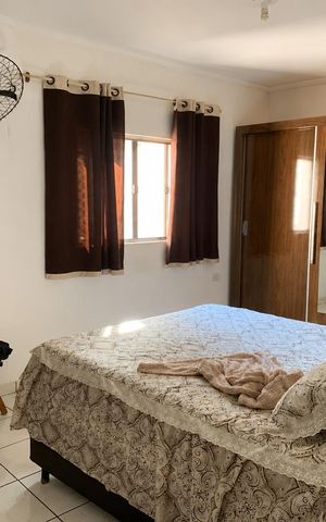 Casa à venda com 280m², 4 quartos e 2 vagas Casa à venda com 280m², 4 quartos e 2 vagasQuarto