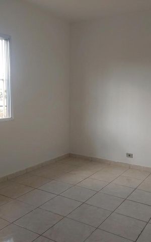Casa para alugar com 170m², 2 quartos e 2 vagas Casa para alugar com 170m², 2 quartos e 2 vagasQuarto