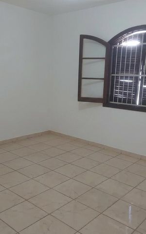 Casa para alugar com 170m², 2 quartos e 2 vagas Casa para alugar com 170m², 2 quartos e 2 vagasQuarto