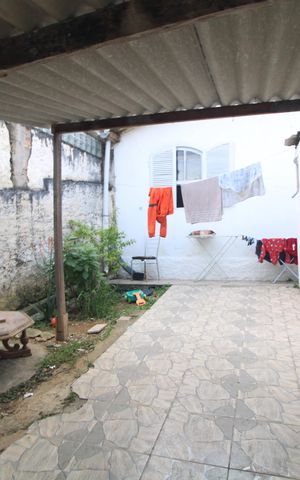 Casa à venda com 363m², 2 quartos e 2 vagasQuintal / casa 2
