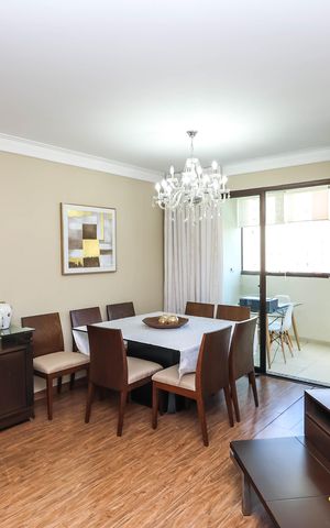 Apartamento à venda com 85m², 2 quartos e 2 vagasSala