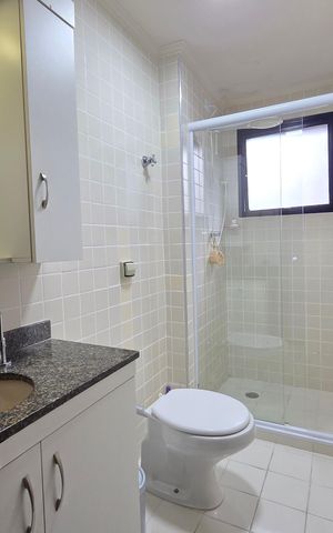 Apartamento para alugar com 76m², 2 quartos e 1 vaga Apartamento para alugar com 76m², 2 quartos e 1 vagaBanheiro