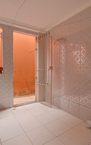 Casa para alugar com 350m², 5 quartos e 2 vagasÁrea de Serviço
