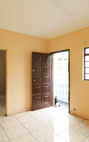 Casa para alugar com 90m², 1 quarto e sem vaga Casa para alugar com 90m², 1 quarto e sem vagaSala