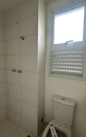 Apartamento para alugar com 70m², 3 quartos e 2 vagas Apartamento para alugar com 70m², 3 quartos e 2 vagasBanheiro da Suíte