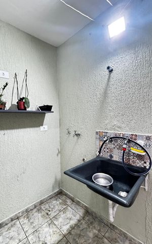 Casa para alugar com 171m², 2 quartos e 2 vagas Casa para alugar com 171m², 2 quartos e 2 vagasQuintal - Area de Serviço