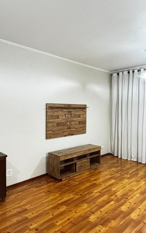 Casa para alugar com 171m², 2 quartos e 2 vagas Casa para alugar com 171m², 2 quartos e 2 vagasSala
