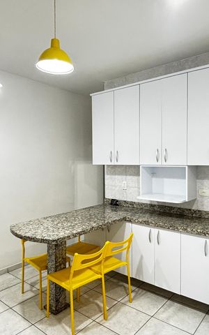 Casa para alugar com 171m², 2 quartos e 2 vagas Casa para alugar com 171m², 2 quartos e 2 vagasCozinha