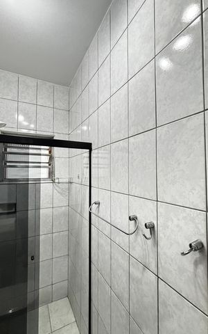 Casa para alugar com 171m², 2 quartos e 2 vagas Casa para alugar com 171m², 2 quartos e 2 vagasBanheiro