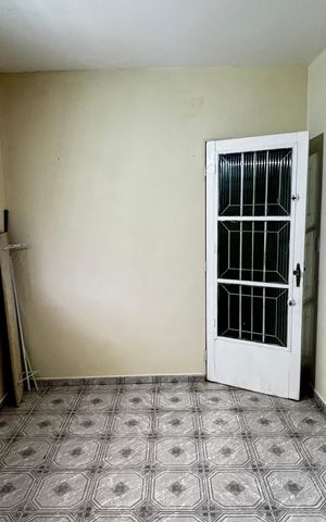 Casa para alugar com 171m², 2 quartos e 2 vagas Casa para alugar com 171m², 2 quartos e 2 vagasQuarto de Apoio
