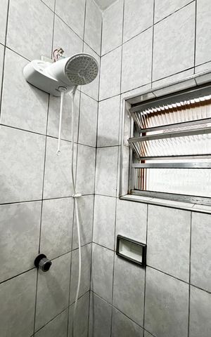 Casa para alugar com 171m², 2 quartos e 2 vagas Casa para alugar com 171m², 2 quartos e 2 vagasBanheiro