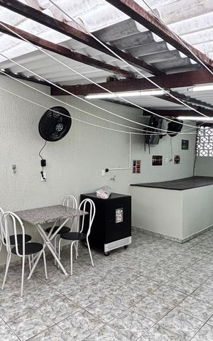 Casa para alugar com 171m², 2 quartos e 2 vagas Casa para alugar com 171m², 2 quartos e 2 vagasEspaço Gourmet