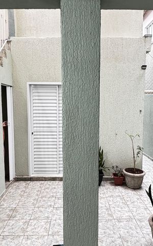 Casa para alugar com 171m², 2 quartos e 2 vagas Casa para alugar com 171m², 2 quartos e 2 vagasQuintal