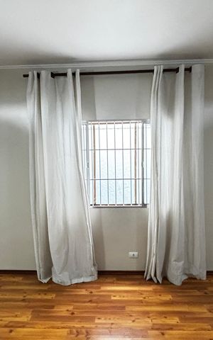 Casa para alugar com 171m², 2 quartos e 2 vagas Casa para alugar com 171m², 2 quartos e 2 vagasSala