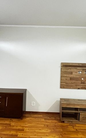 Casa para alugar com 171m², 2 quartos e 2 vagas Casa para alugar com 171m², 2 quartos e 2 vagasSala
