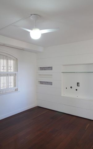 Casa à venda com 360m², 3 quartos e 3 vagasSala de Estar