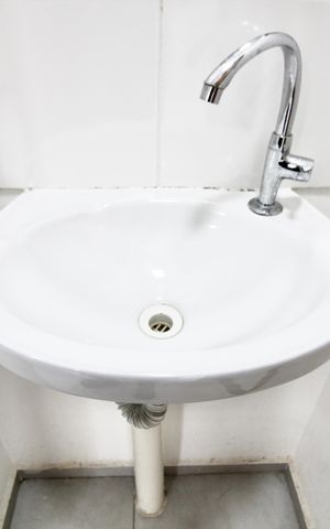 Apartamento para alugar com 34m², 2 quartos e sem vagaBanheiro