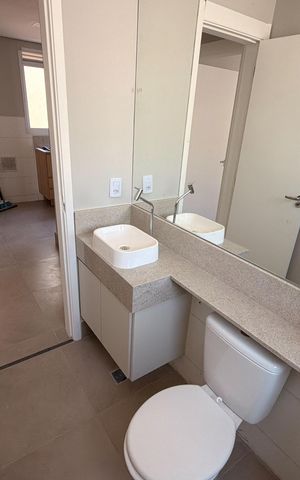 Apartamento para alugar com 46m², 2 quartos e 1 vaga Apartamento para alugar com 46m², 2 quartos e 1 vagaBanheiro