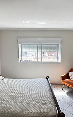 Casa à venda com 198m², 3 quartos e 5 vagas Casa à venda com 198m², 3 quartos e 5 vagasSuite