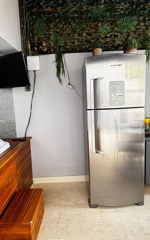 Casa à venda com 198m², 3 quartos e 5 vagas Casa à venda com 198m², 3 quartos e 5 vagasQuintal