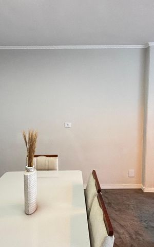 Casa à venda com 198m², 3 quartos e 5 vagas Casa à venda com 198m², 3 quartos e 5 vagasCozinha