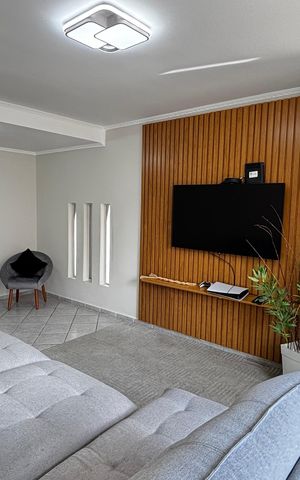 Casa à venda com 198m², 3 quartos e 5 vagas Casa à venda com 198m², 3 quartos e 5 vagasSala