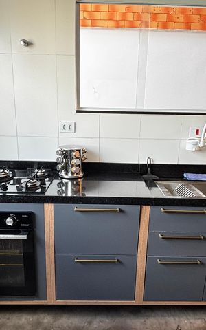 Casa à venda com 198m², 3 quartos e 5 vagas Casa à venda com 198m², 3 quartos e 5 vagasCozinha