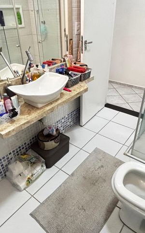 Casa à venda com 198m², 3 quartos e 5 vagas Casa à venda com 198m², 3 quartos e 5 vagasBanheiro da Suíte