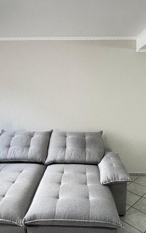 Casa à venda com 198m², 3 quartos e 5 vagas Casa à venda com 198m², 3 quartos e 5 vagasSala